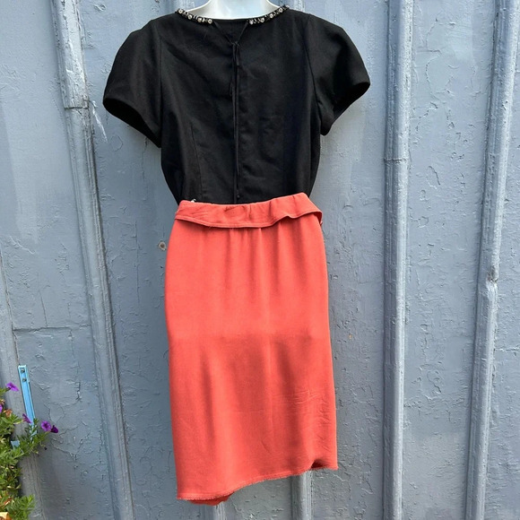 FENDI Orange Ruffle Front Silk Skirt, size 44 - Picture 11 of 12